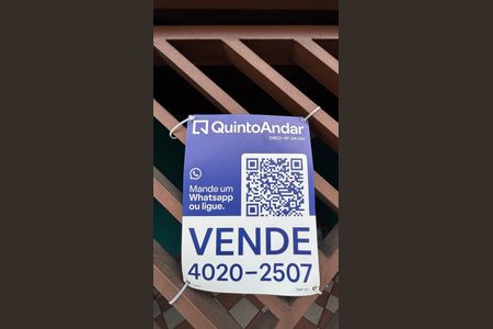 Casa à venda com 393m², 3 quartos e 2 vagasFachada