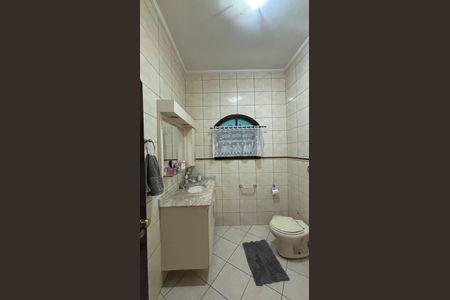 Casa à venda com 393m², 3 quartos e 2 vagasBanheiro