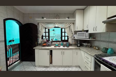 Casa à venda com 393m², 3 quartos e 2 vagasCozinha