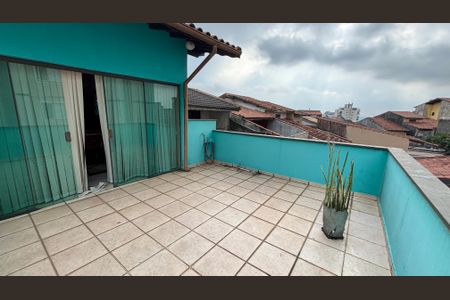 Casa à venda com 393m², 3 quartos e 2 vagasSótão - Sala Tv - Varanda