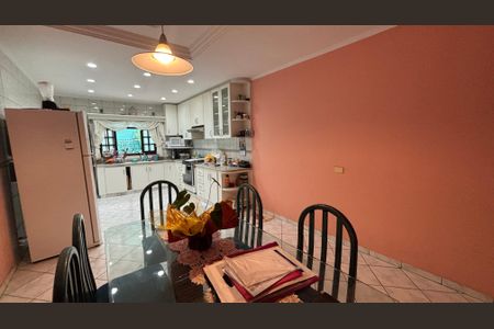 Casa à venda com 393m², 3 quartos e 2 vagasCozinha