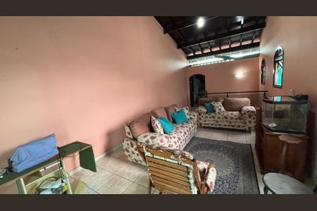 Casa à venda com 393m², 3 quartos e 2 vagasSótão - Sala Tv