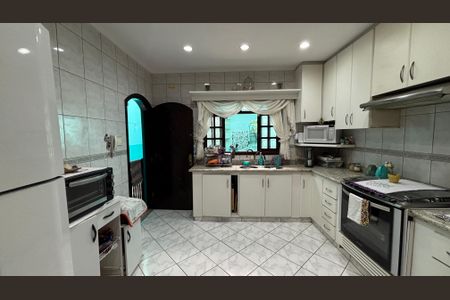 Casa à venda com 393m², 3 quartos e 2 vagasCozinha