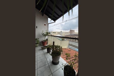 Casa à venda com 393m², 3 quartos e 2 vagasSuite Varanda