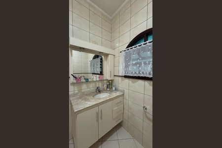 Casa à venda com 393m², 3 quartos e 2 vagasBanheiro