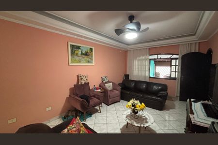 Casa à venda com 393m², 3 quartos e 2 vagasSala