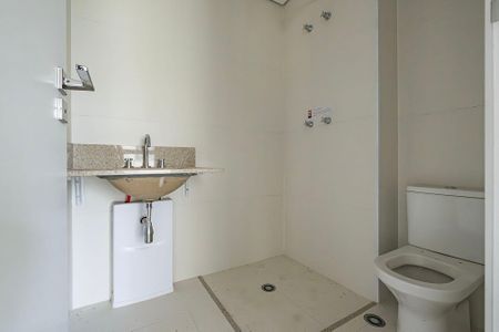Banheiro de kitnet/studio para alugar com 1 quarto, 36m² em Jardim Paulista, São Paulo