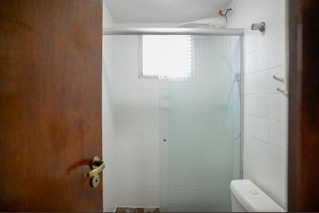 Apartamento para alugar com 51m², 2 quartos e 1 vaga Apartamento para alugar com 51m², 2 quartos e 1 vagaBanheiro