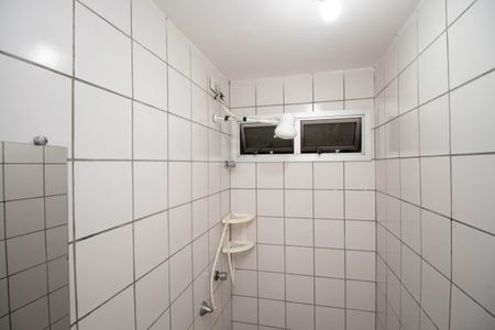 Studio para alugar com 35m², 1 quarto e sem vaga Studio para alugar com 35m², 1 quarto e sem vagaBanheiro Social