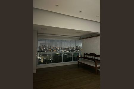 Apartamento à venda com 91m², 3 quartos e 2 vagas Apartamento à venda com 91m², 3 quartos e 2 vagasVaranda