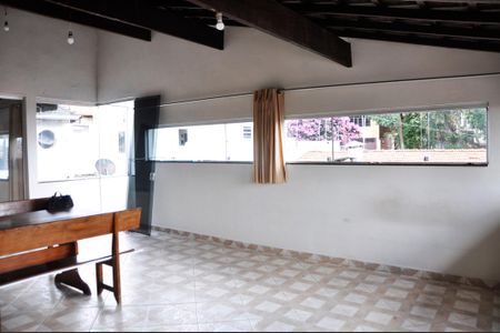 Detalhe - Sala de casa para alugar com 1 quarto, 75m² em Vila Cruz das Almas, São Paulo