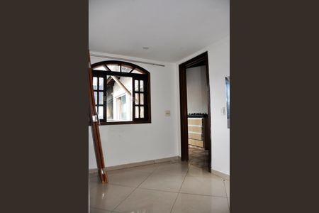 Casa para alugar com 75m², 1 quarto e sem vaga Casa para alugar com 75m², 1 quarto e sem vagaDetalhe - Quarto com Suíte