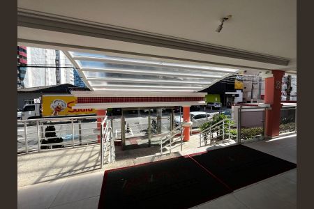 Apartamento para alugar com 150m², 3 quartos e 2 vagas Apartamento para alugar com 150m², 3 quartos e 2 vagasEntrada