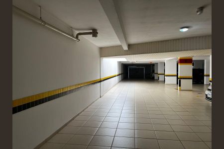 Apartamento para alugar com 150m², 3 quartos e 2 vagas Apartamento para alugar com 150m², 3 quartos e 2 vagasCorredor