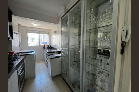 Apartamento para alugar com 150m², 3 quartos e 2 vagas Apartamento para alugar com 150m², 3 quartos e 2 vagasCozinha