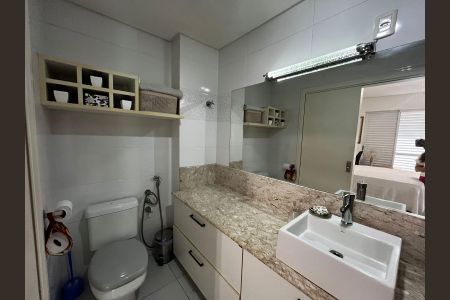 Apartamento para alugar com 150m², 3 quartos e 2 vagas Apartamento para alugar com 150m², 3 quartos e 2 vagasBanheiro