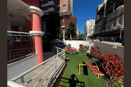 Apartamento para alugar com 150m², 3 quartos e 2 vagas Apartamento para alugar com 150m², 3 quartos e 2 vagasPlayground