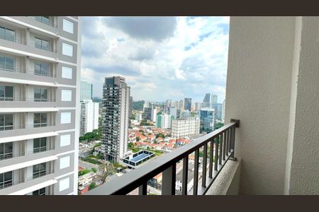 Sacada de kitnet/studio para alugar com 1 quarto, 25m² em Pinheiros, São Paulo