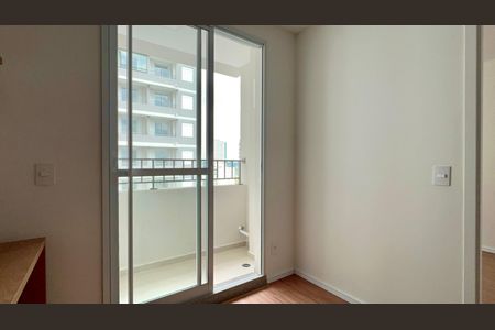 Sala de kitnet/studio para alugar com 1 quarto, 25m² em Pinheiros, São Paulo