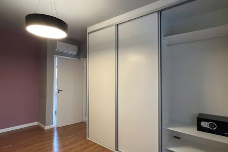 Apartamento para alugar com 175m², 4 quartos e 1 vagaSuíte
