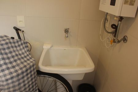 Apartamento para alugar com 175m², 4 quartos e 1 vagaÁrea de Serviço