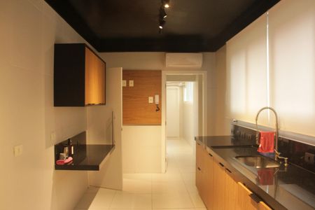 Apartamento para alugar com 175m², 4 quartos e 1 vagaCozinha