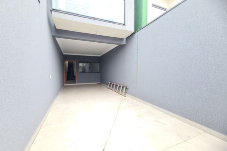 Casa à venda com 130m², 3 quartos e 2 vagasGaragem