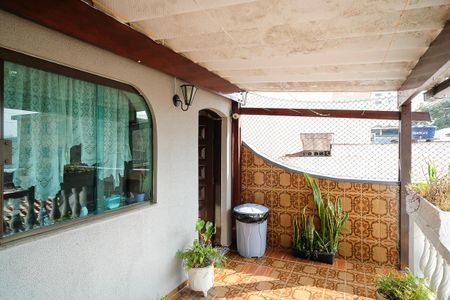 Casa à venda com 254m², 2 quartos e 4 vagasÁrea de serviço