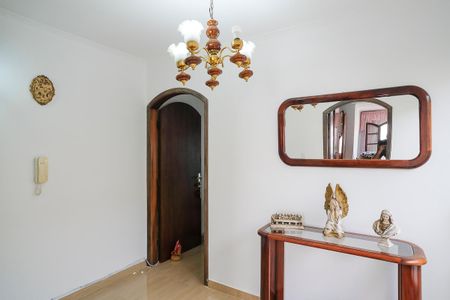 Casa à venda com 254m², 2 quartos e 4 vagasSala para os quartos