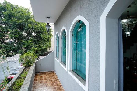 Casa à venda com 254m², 2 quartos e 4 vagasVaranda da sala