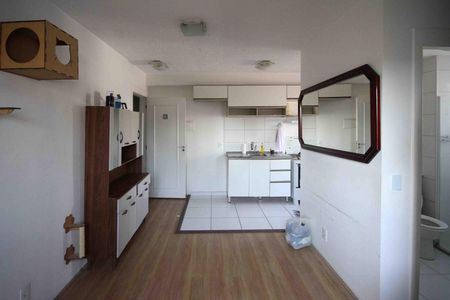Sala de apartamento para alugar com 2 quartos, 42m² em Vila Ema, São Paulo