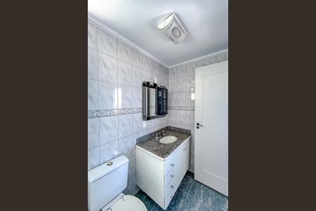Apartamento à venda com 71m², 3 quartos e 2 vagasBanheiro da Suíte
