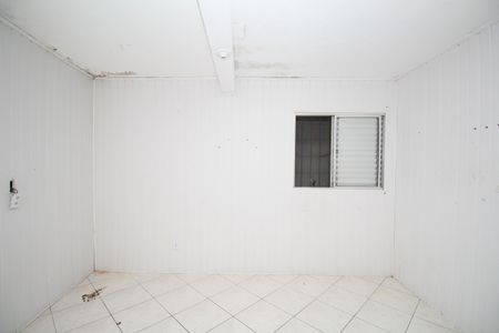 Quarto 2 de casa para alugar com 2 quartos, 95m² em Parque Pinheiros, Taboão da Serra