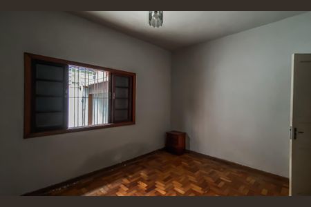Casa à venda com 170m², 3 quartos e 6 vagasQuarto 3