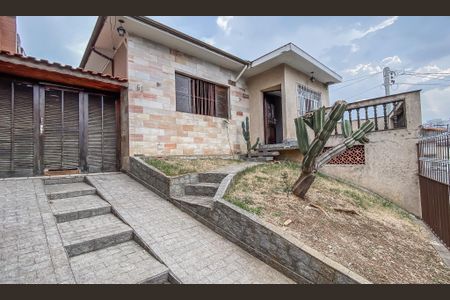 Casa à venda com 170m², 3 quartos e 6 vagasEntrada 