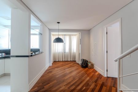 Sala de apartamento para alugar com 2 quartos, 126m² em Liberdade, São Paulo