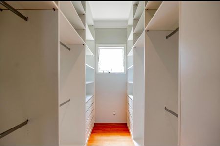 Apartamento à venda com 139m², 3 quartos e 3 vagasCloset