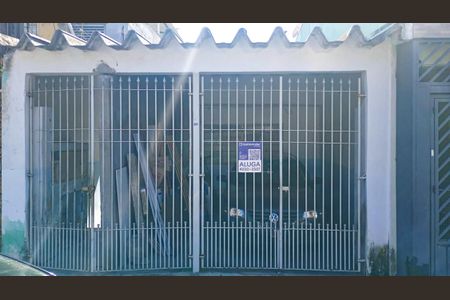 Casa para alugar com 70m², 2 quartos e 1 vagaFachada