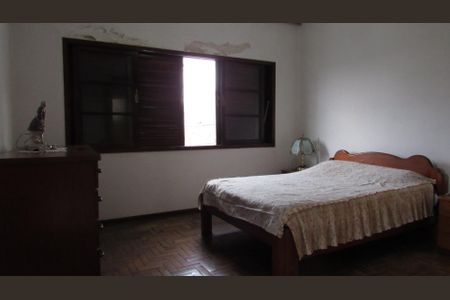 Casa à venda com 270m², 4 quartos e 3 vagasSuíte 