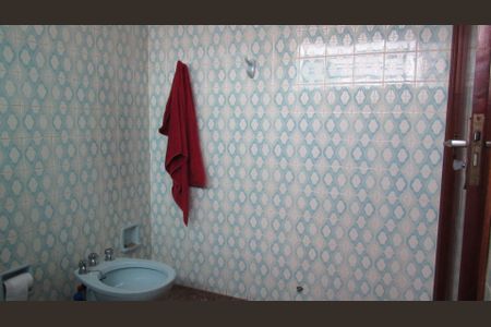 Casa à venda com 270m², 4 quartos e 3 vagasBanheiro 4