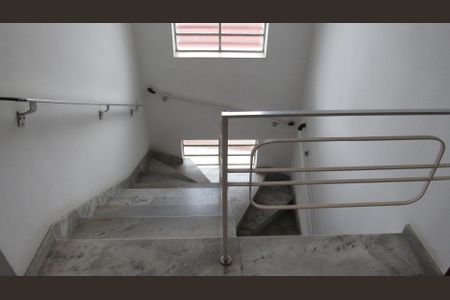 Casa à venda com 270m², 4 quartos e 3 vagasHall 