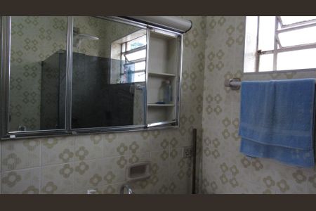 Casa à venda com 270m², 4 quartos e 3 vagasBanheiro 3