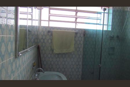 Casa à venda com 270m², 4 quartos e 3 vagasBanheiro 4