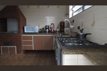 Casa à venda com 270m², 4 quartos e 3 vagasCozinha 1