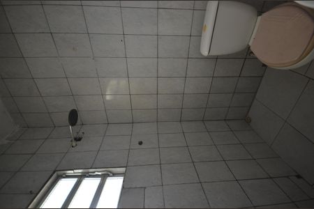 Casa para alugar com 30m², 1 quarto e sem vagaBanheiro