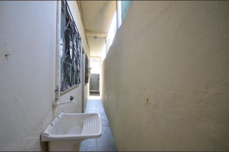 Casa para alugar com 30m², 1 quarto e sem vagaÁrea de Serviço