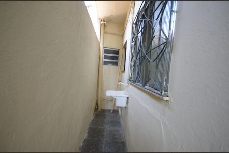 Casa para alugar com 30m², 1 quarto e sem vagaÁrea de Serviço