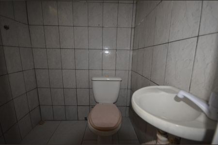 Casa para alugar com 30m², 1 quarto e sem vagaBanheiro