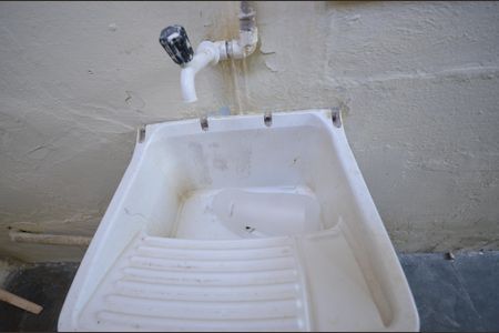 Casa para alugar com 30m², 1 quarto e sem vagaÁrea de Serviço