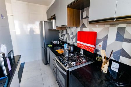 Apartamento para alugar com 44m², 2 quartos e sem vaga Apartamento para alugar com 44m², 2 quartos e sem vagaCozinha - Armários